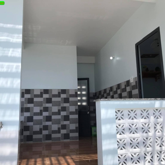 NHÀ ANH HUY CHỊ TRINH - Khu phố Bà Triệu, phường 7, thành phố Tuy Hòa, tỉnh Phú Yên