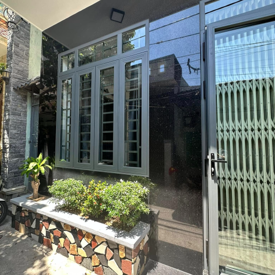 NHÀ ANH XUÂN CHỊ THANH - 05/01 Nguyễn Huệ, phường 2, tp. Tuy Hoà, tỉnh Phú Yên