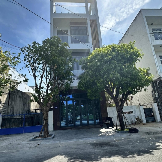 NHÀ BÁC 6 TÙNG - 43 Nguyễn Đình Chiểu, phường 7, tp. Tuy Hoà, tỉnh Phú Yên 