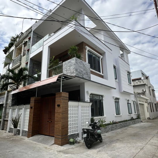 NHÀ ANH TRÌNH CHỊ THẢO - 08/391 Lê Duẩn, phường 7, thành phố Tuy Hoà, tỉnh Phú Yên 