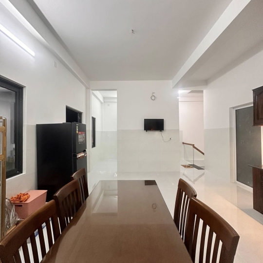 NHÀ ANH VƯƠNG CHỊ HUÊ - 03 Võ Văn Dũng, phường 9, tp. Tuy Hoà, tỉnh Phú Yên 