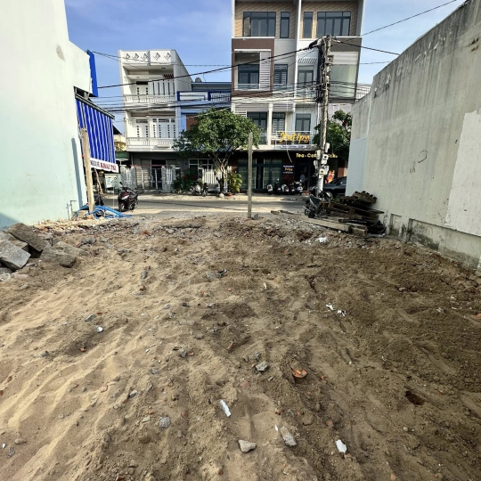 NHÀ EM HIẾU EM HIỆP - 76 Lương Tấn Thịnh, phường 7, tp. Tuy Hoà, tỉnh Phú Yên 