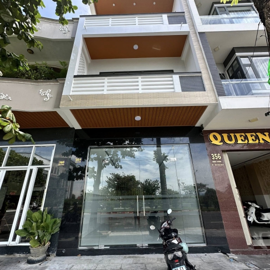 NHÀ CHÚ LÂN - 358 Hùng Vương, phường 7, tp. Tuy Hoà, tỉnh Phú Yên 