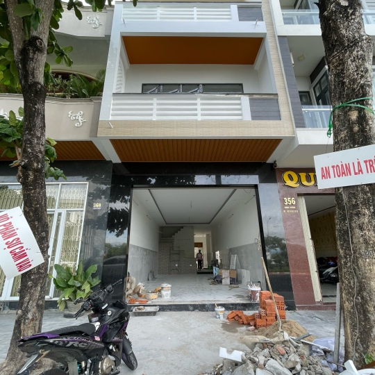 NHÀ CHÚ LÂN - 358 Hùng Vương, phường 7, tp. Tuy Hoà, tỉnh Phú Yên 