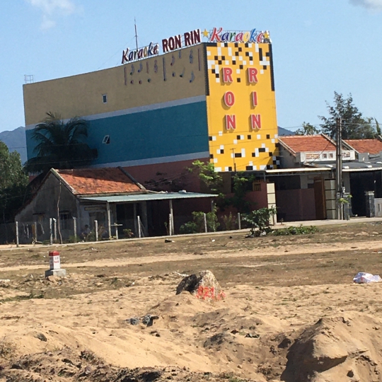 Quán Karaoke Rin Ron - Hoà Hiệp Nam, Đông Hoà, Phú Yên