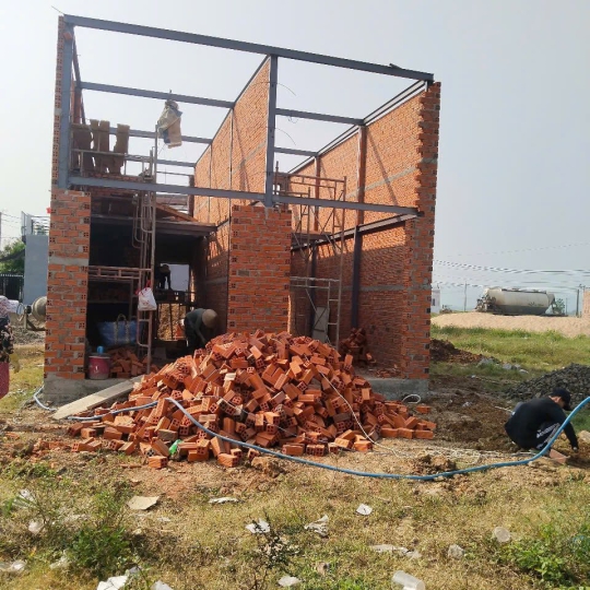 NHÀ ANH TRANG & CHỊ CÔNG - KHU ĐẤU GIÁ HÒA THÀNH - PHƯỜNG ĐÔNG HÒA - ĐẮK LẮK